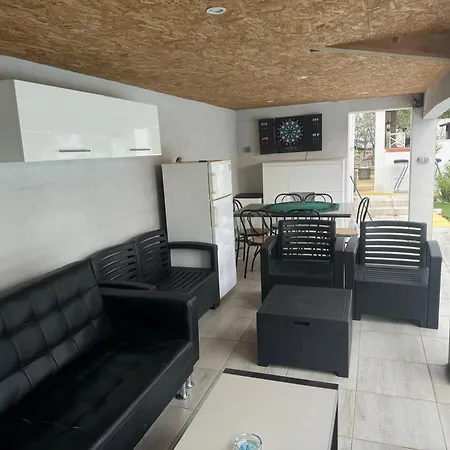 Holiday home Nid Douillet Villemoustaussou