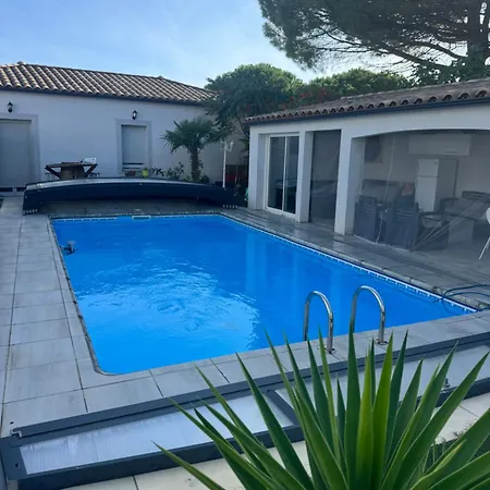 Holiday home Nid Douillet